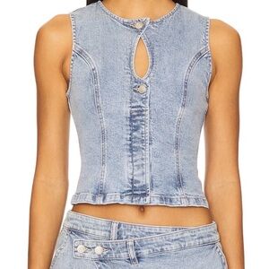 Sleeveless Light Blue Denim Crop Top with Keyhole Detail